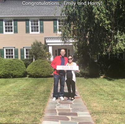 Big Congrats, to you two , Emily and Harry ! I wish you all the best in your new home.