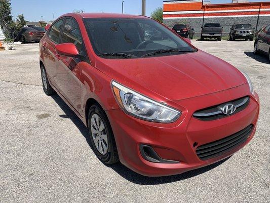 HYUNDAI ACCENT 2015