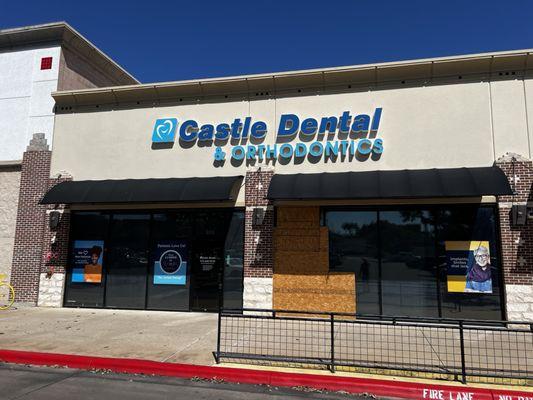 Castle Dental Center