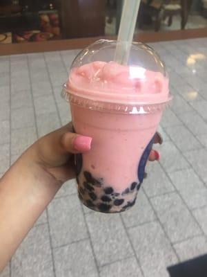 Strawberry banana w/ boba