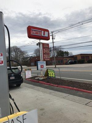 United Middleboro Petroleum Inc