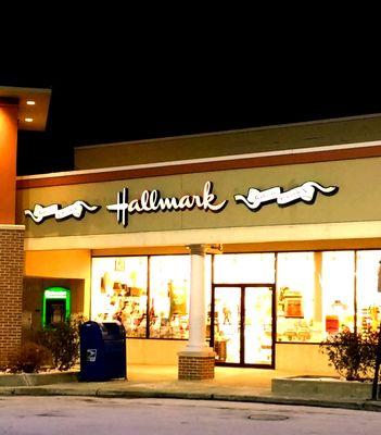 Norman's Hallmark Broomall - Storefront