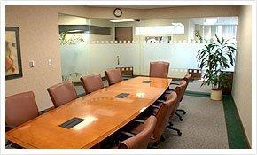 Private offices for confidential meetings in confidence.