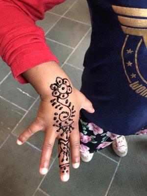 Henna tattoos