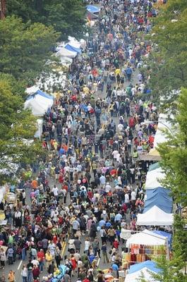 Atlantic Antic: Mile Long Street Fair held every Fall