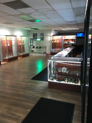 Lates Smoke Shop