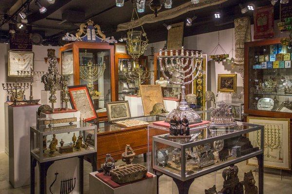 Jewish Heritage, Judaica Antiques, Fine art Gallery.