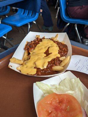 Chili cheese fries