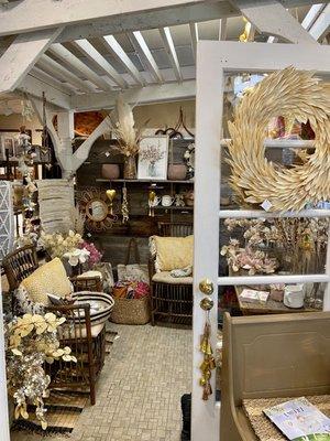 Cute decor ideas in gift shop