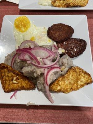 Mangu con los 3 golpe.