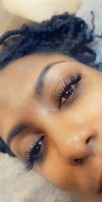 Classic Lash Extensions & Brow Shape