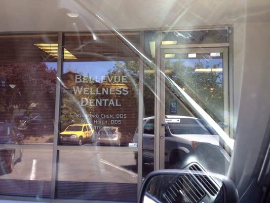 The view of the Bellevue wellness dental from the parking lot.