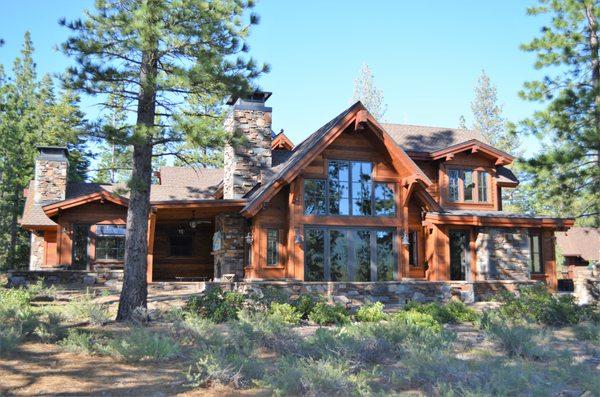 Tahoe Truckee Traditional Mountain Home