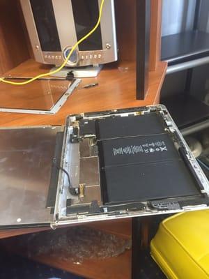 iPad and iPhone repair!