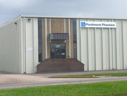 Piedmont Plastics - New Orleans