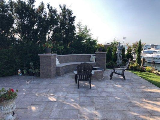 Cambridge Pavers, Seat & Fire Pit - Bellmore