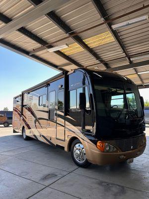 Mobile RV Detailing