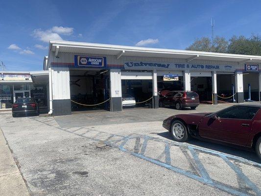 Universal Tire & Auto Repair