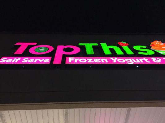 Top This froyo