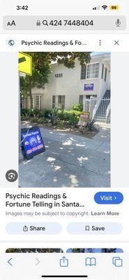 25 years experience psychic tarot cards reading