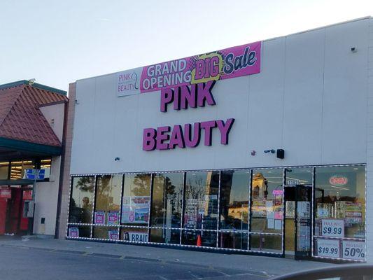 New Spot for Beauty Supplies