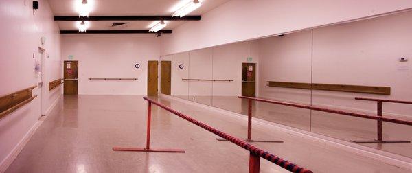 The Studio - perfect for dance classes, rehearsals, or as a green room