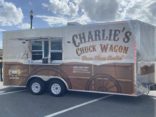 Charlie's Chuck Wagon