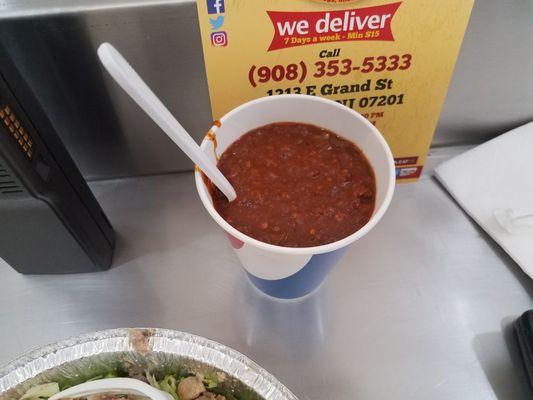 A side order cup of their famous chili. Chili is layered in cup with spicy & regular chili. A special request done right. Excellent flavor.