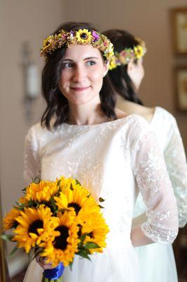 Boho sunflower bouquet and flower crown