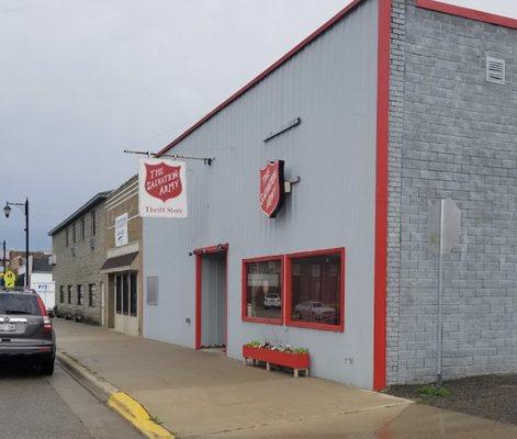 The Salvation Army Family Store & Donation Center