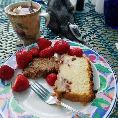 A slice of Banana Nut Bread and a slice of Lemon Strawberry Pound Cake