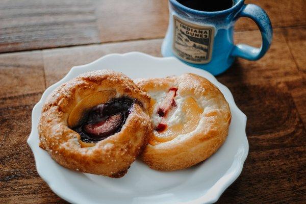 Lola's Pastry Bread & Jam