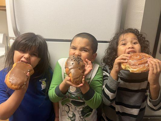 Small kids big donuts!