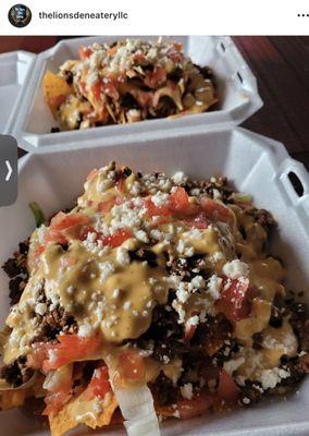 Loaded Den Nachos