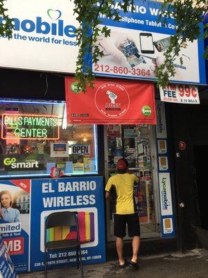 El Barrio Wireless New York Cell Phone Repair Shop