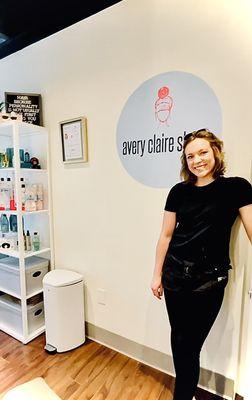 Welcome to avery claire studio at Suites of the Bluegrass on Wilhite Dr.  Pls call 859.420.3128 to schedule your appointment.  ‍