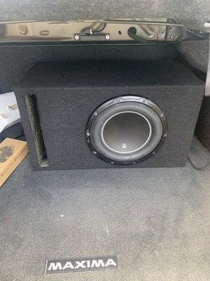 Subwoofer box