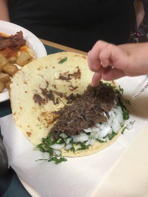 Barbacoa taco