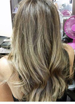 Blonde tone balayage