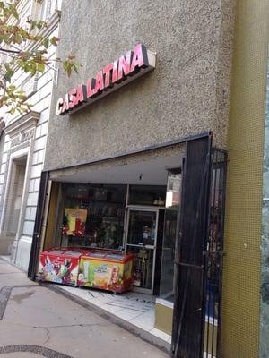 Casa Latina Mini Mart