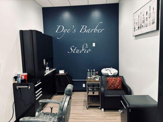 Dye's Barber Studio