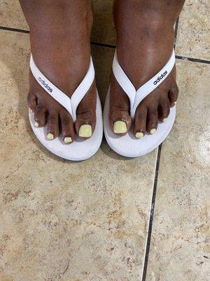 Gel polish on toe nails