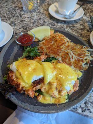 Salmon Cakes Benedict