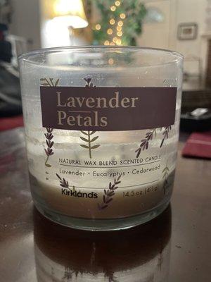 Lavender Pedals triple wick candle