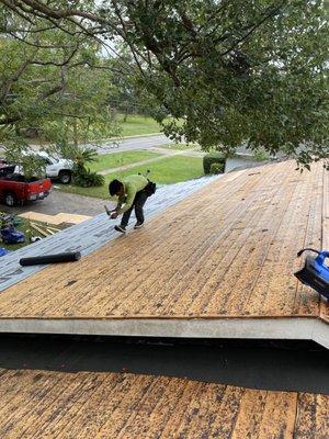 Swamp Roofing