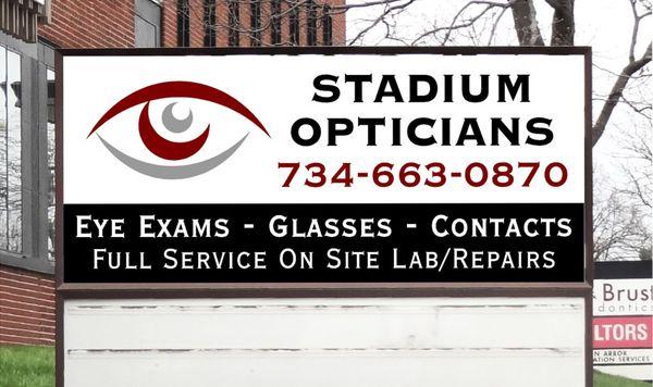 Full service optical office, including full service working lab