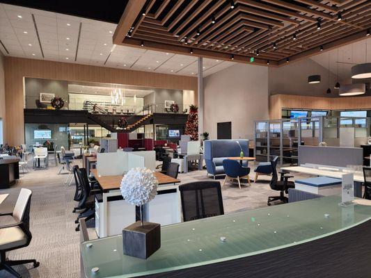 Photo of Dallas Showroom of Office Furniture Plus in Irving