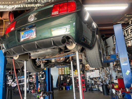 Sams muffler getting the exhaust work done. Came in for custom off-road xpipe , with v-bands on all the connections.