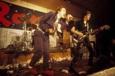 The ONLY cool thing about Randy's is that THE SEX PISTOLS played there back in the late 70's!