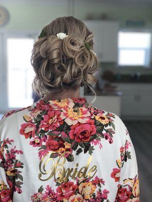 Hair updo